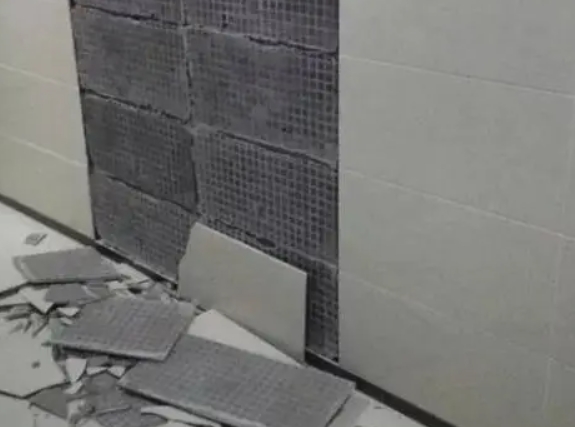 平和瓷砖空鼓维修公司分享下平和墙砖松动维修的知识